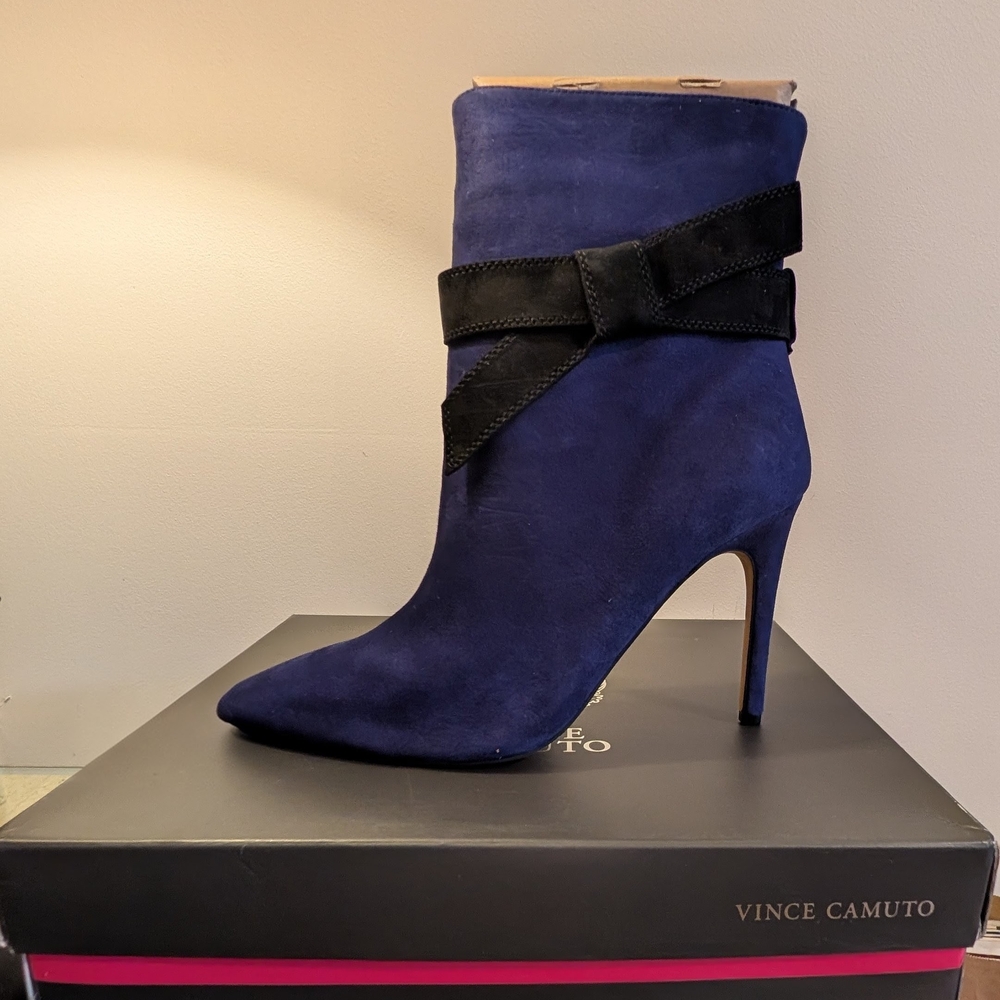 Vince Camuto Women's Navy Suede Heeled Boots with Black Bow
